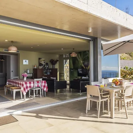 Villa Fig Tree By Plus *